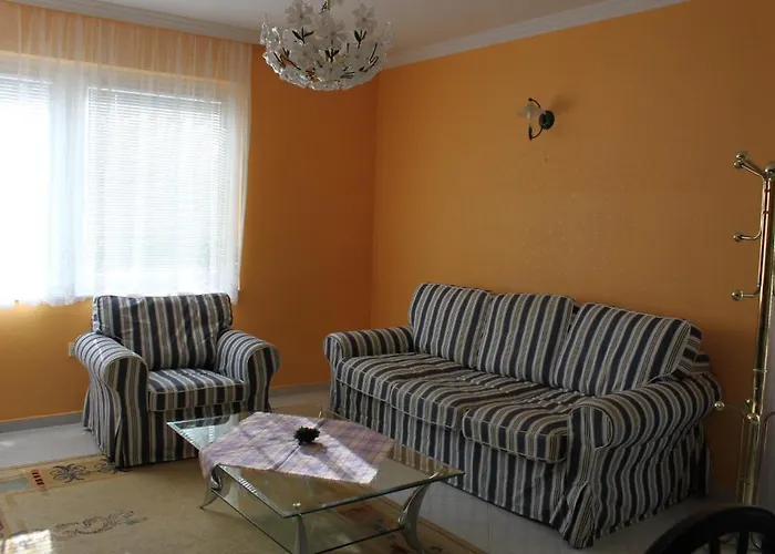 Apartament Orwa - Cédrus Köz *