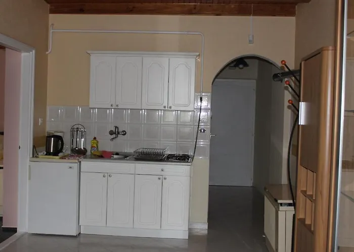 Orwa - Cédrus Köz Apartament *